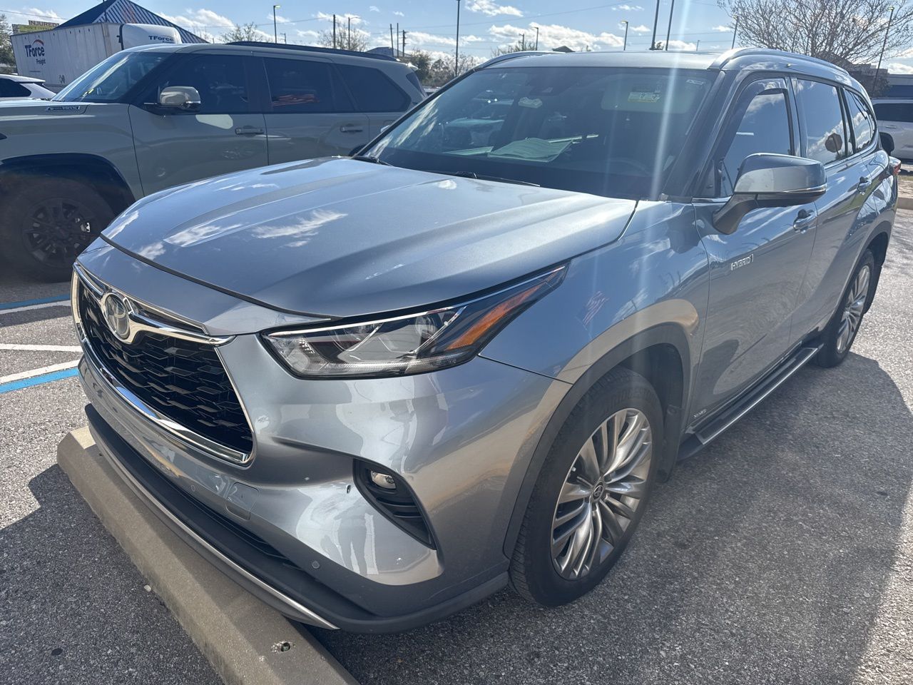 2021 Toyota Highlander Hybrid Platinum AWD