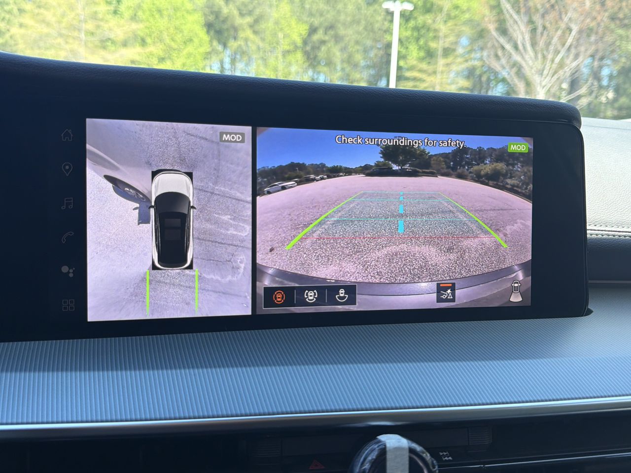 View vehicle photo 5