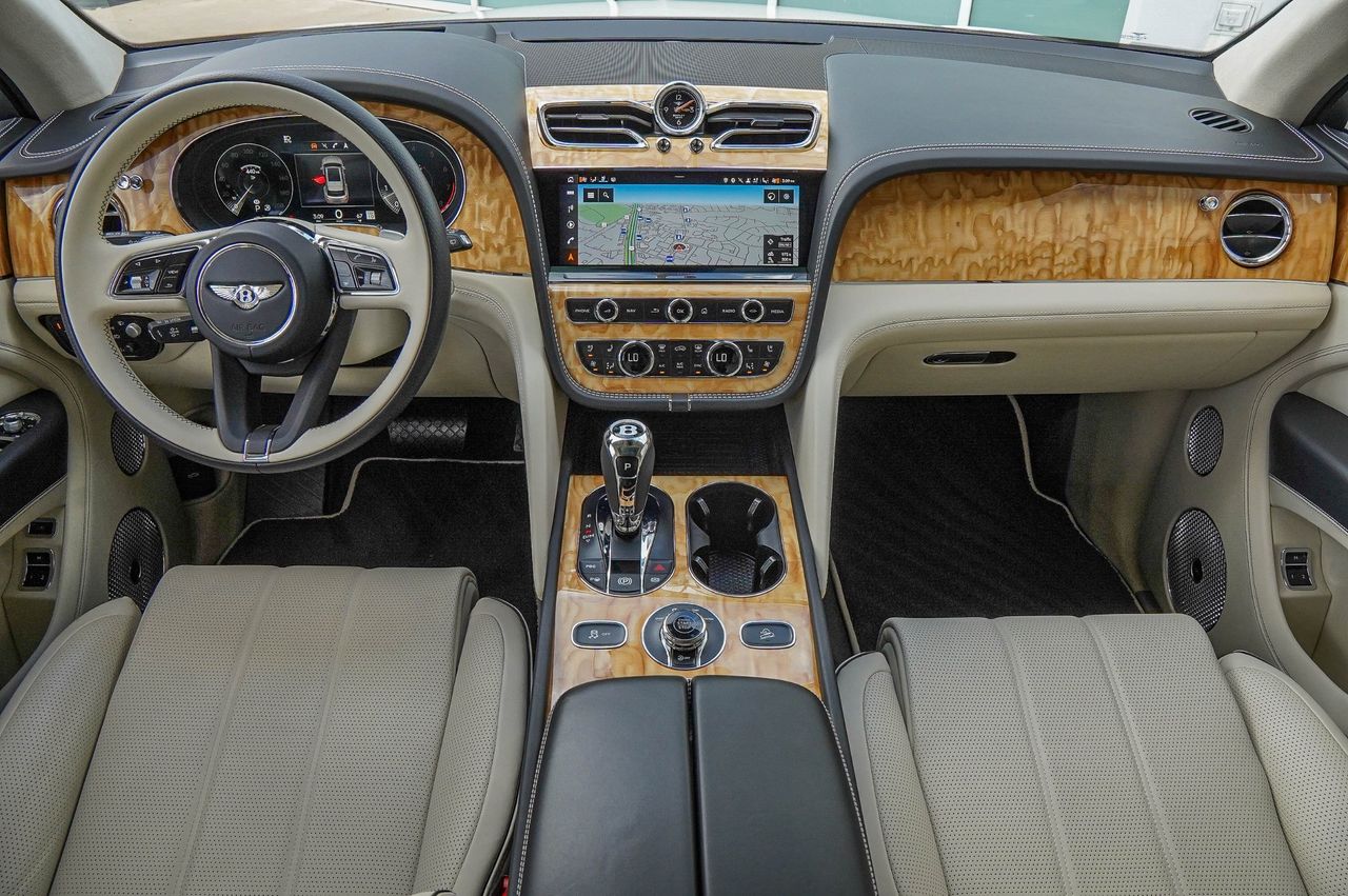 Used Car 2023 Bentley Bentayga  V8 For Sale Under $150,000 In Austin, Texas