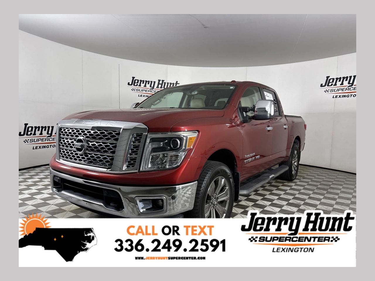 Cayenne Red 2018 Nissan Titan SL Crew Cab 4WD Pickup Truck Four-Wheel Drive 7-Speed Automatic