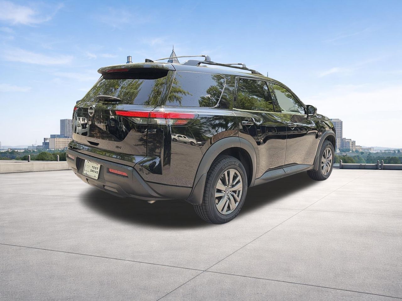 View vehicle photo 5