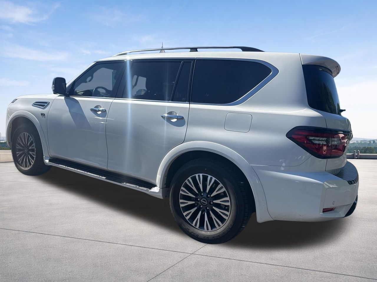View vehicle photo 2