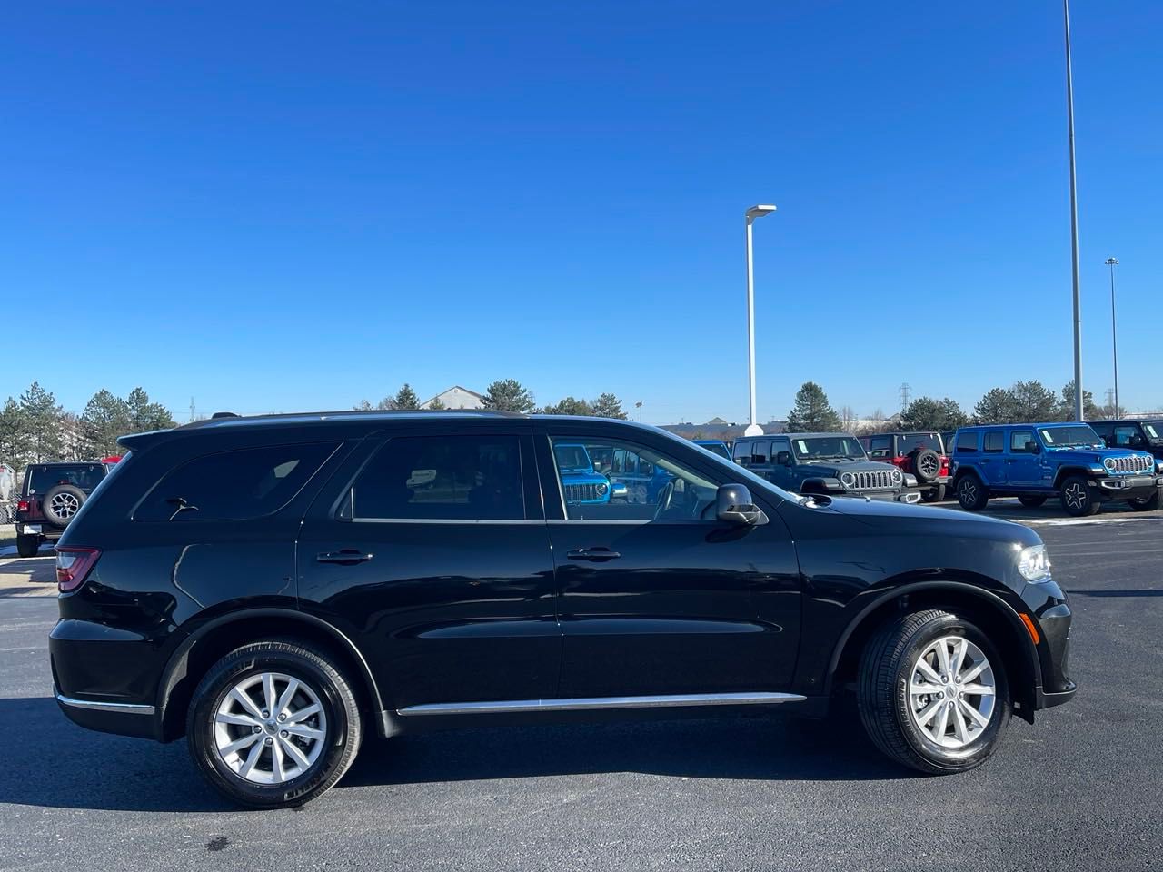 2022 Dodge Durango SXT 2