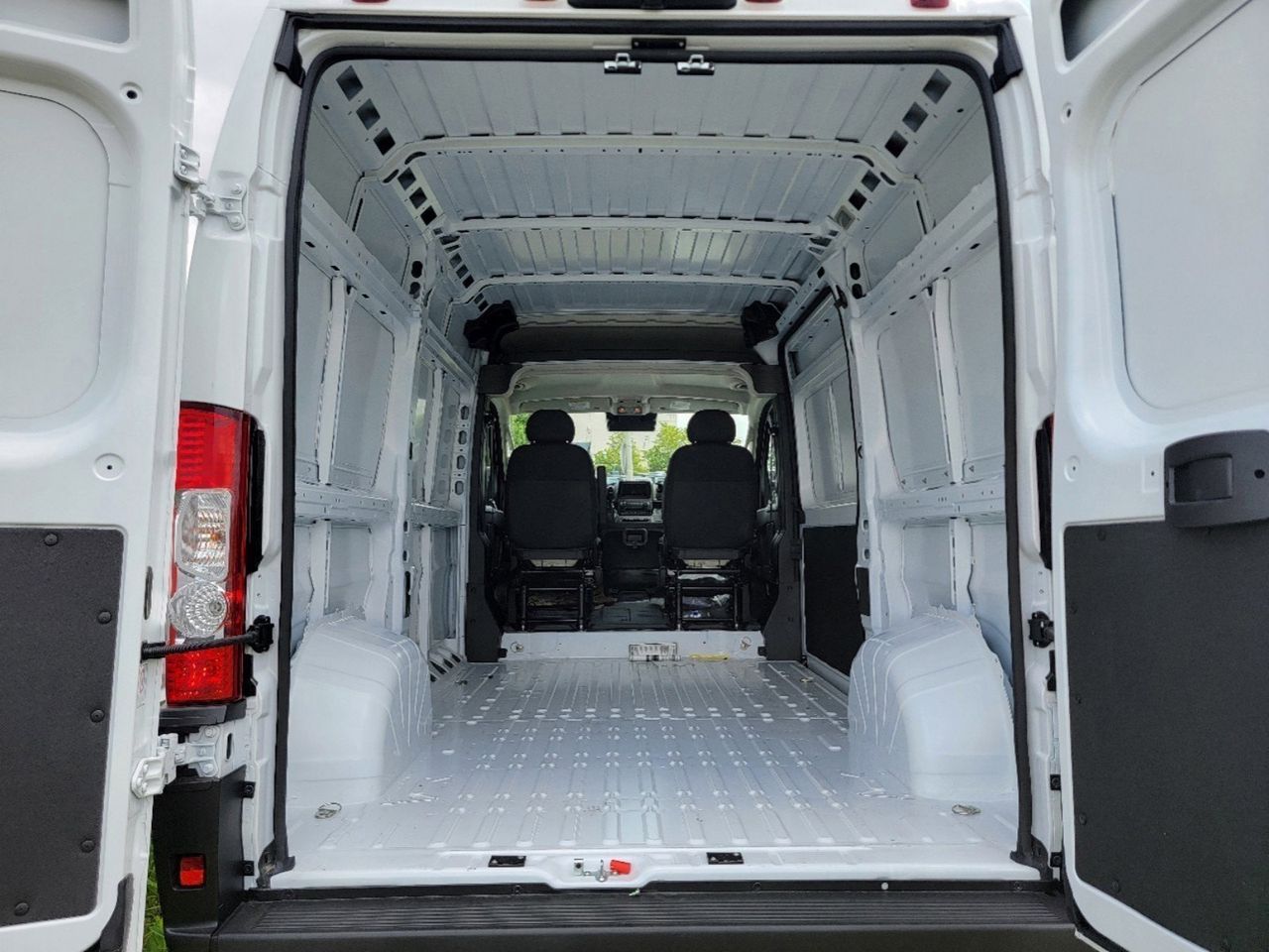 2024 Ram ProMaster 1500 Base 10