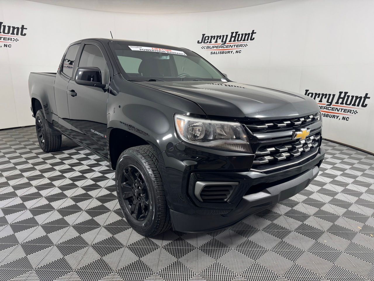 View vehicle photo 5