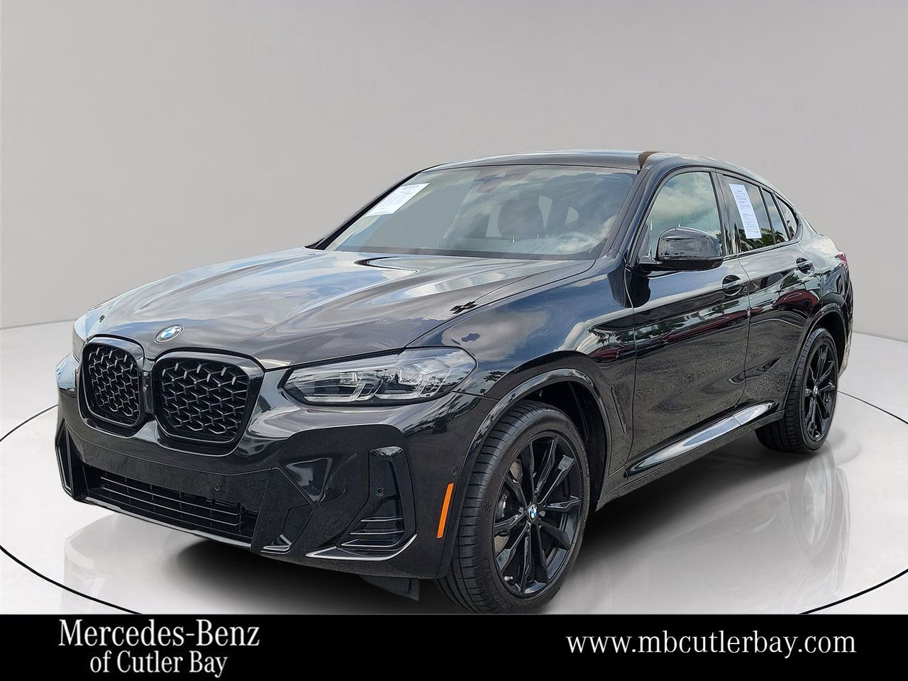 Black Sapphire Metallic 2025 BMW X4 xDrive30i SUV / Crossover All-Wheel Drive 8-Speed Automatic