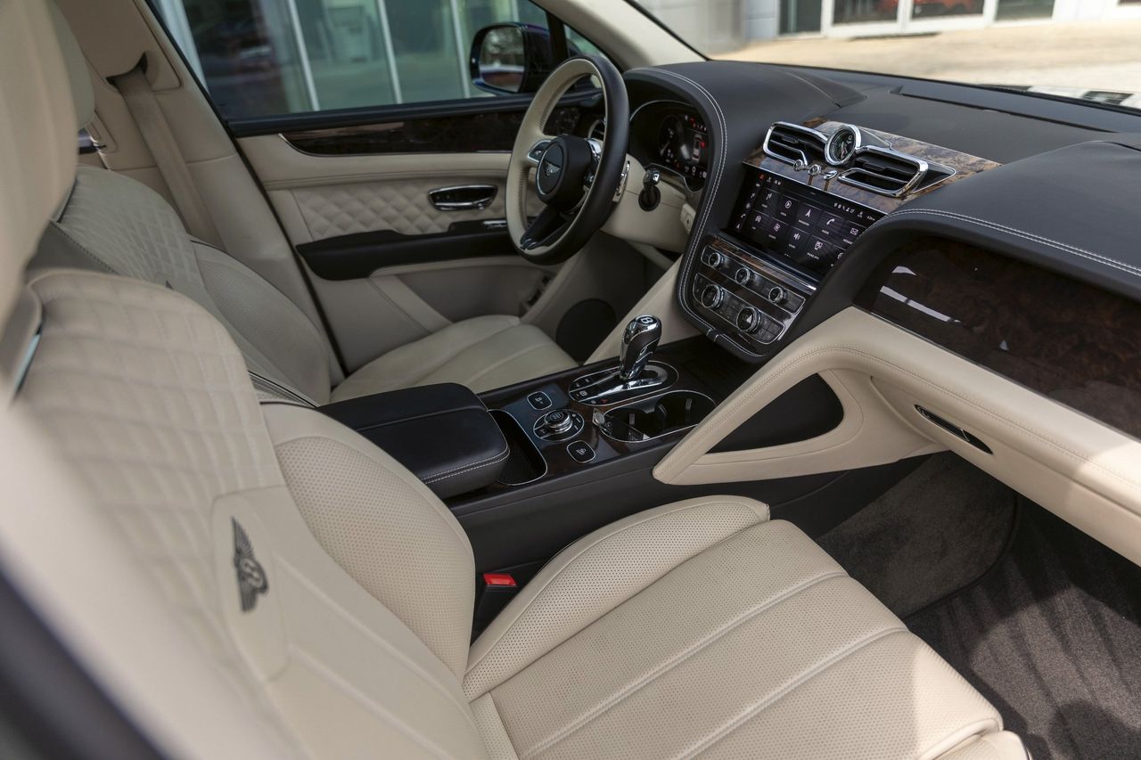 Used Car 2021 Bentley Bentayga  V8 For Sale Under $130,000 In Austin, Texas