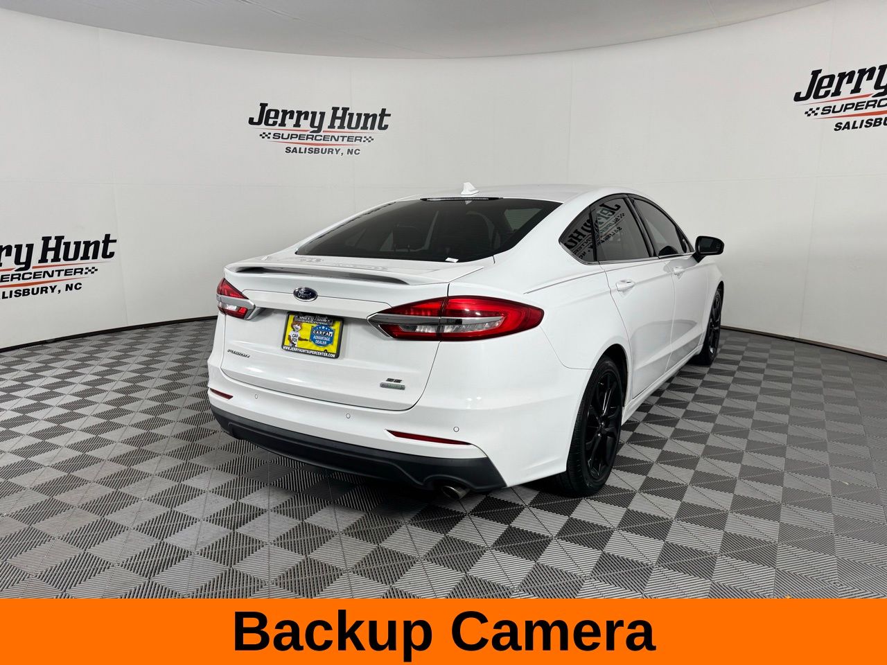 View vehicle photo 7