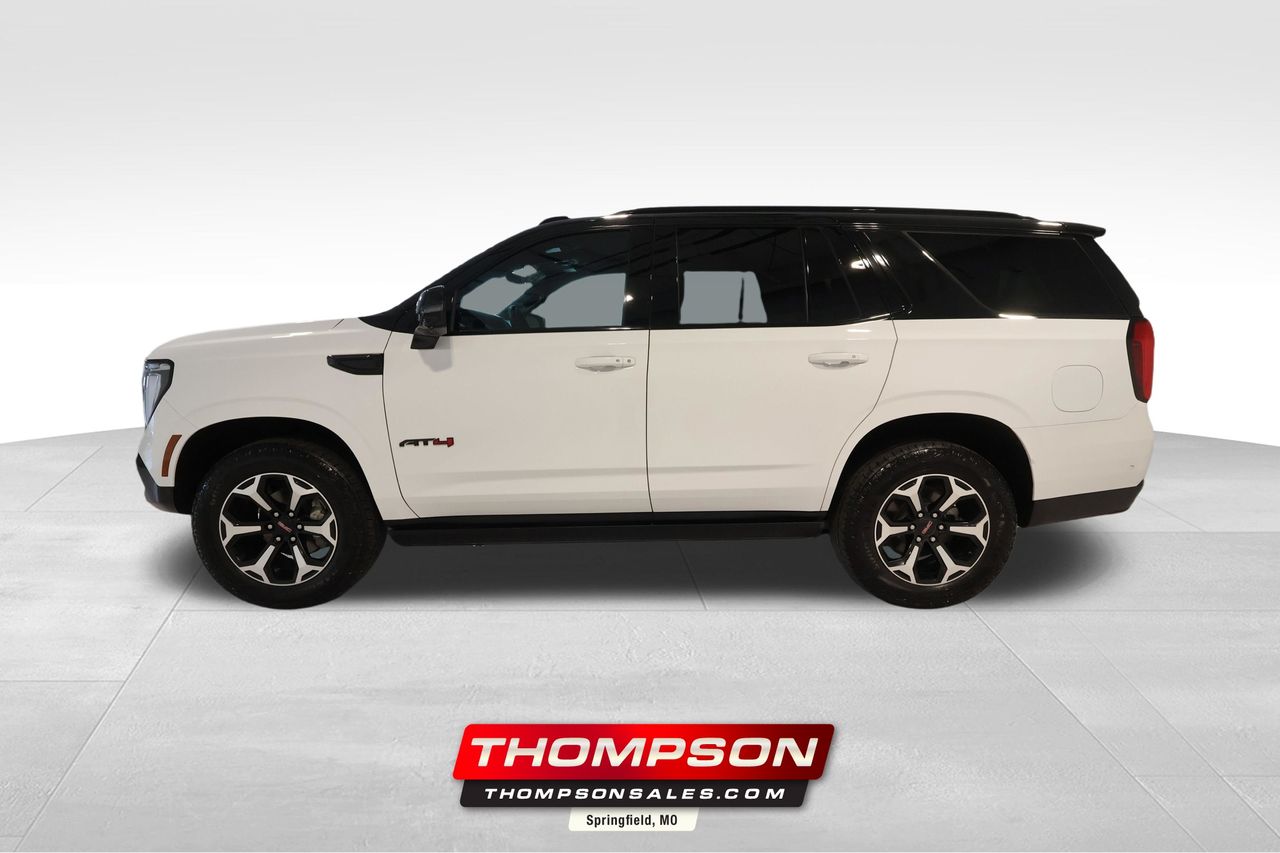 Summit White 2025 GMC Yukon SUV / Crossover Four-Wheel Drive 