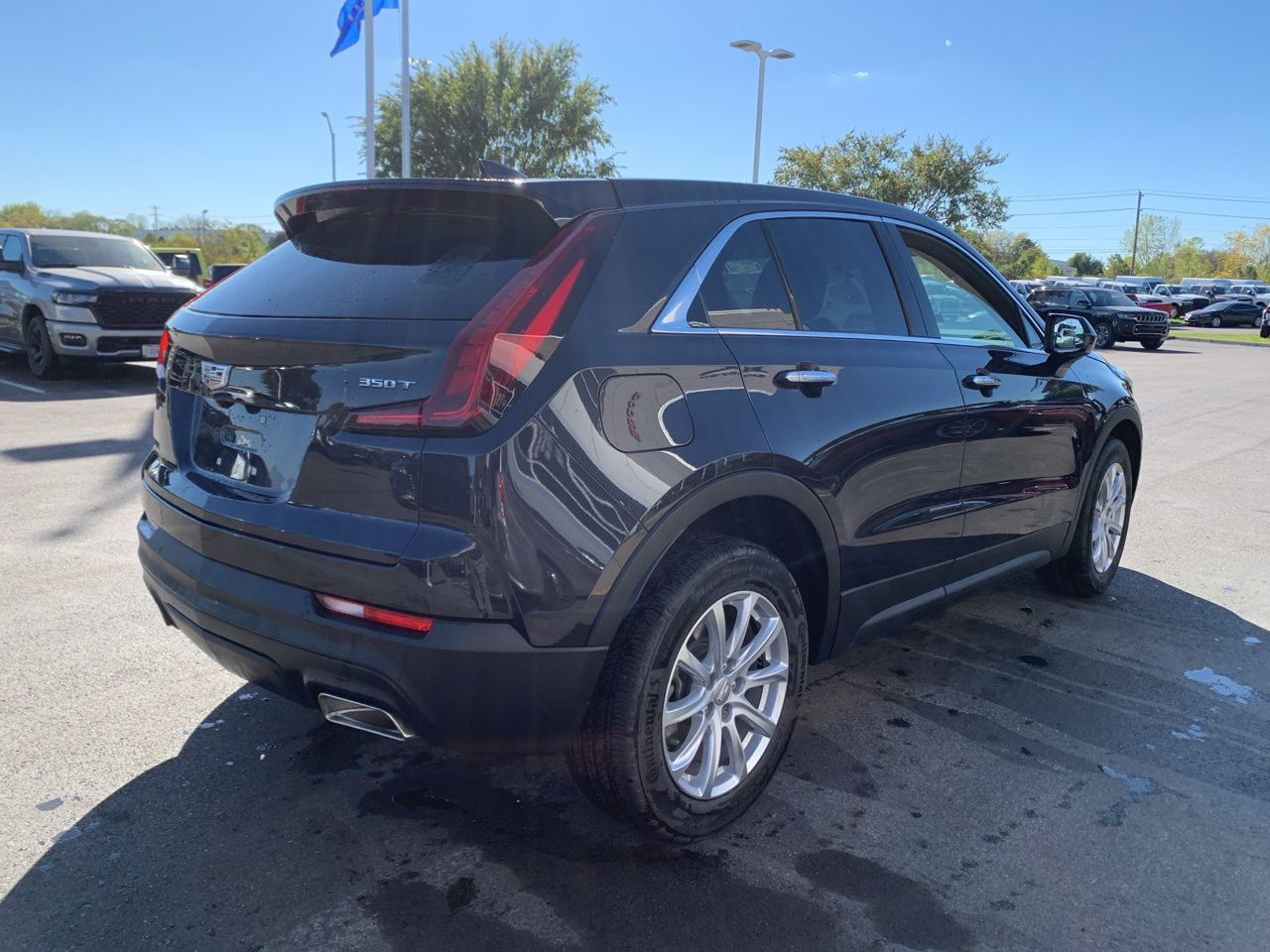 2022 Cadillac XT4 Luxury 3