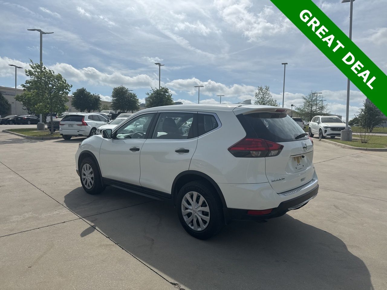 View vehicle photo 7