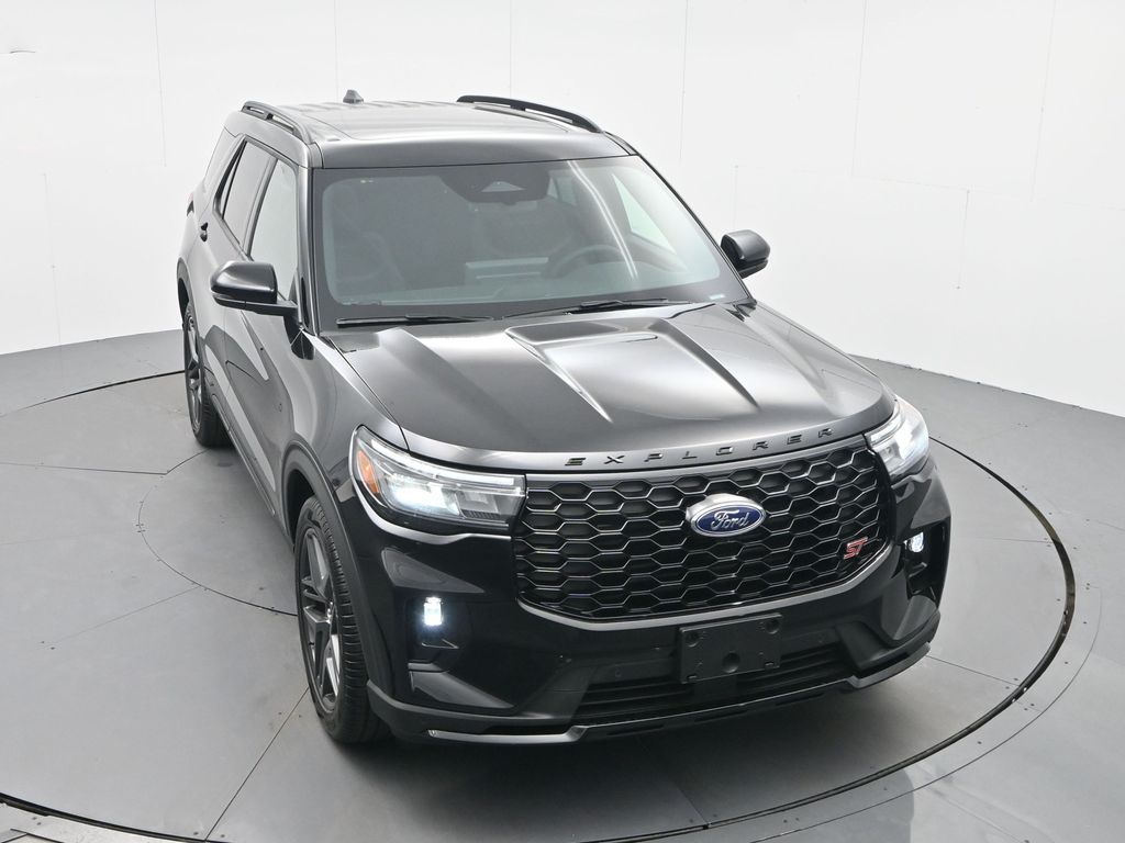 New 2026 Black Ford ST image 21