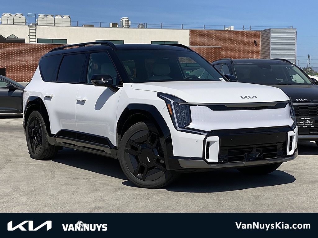 White Pearl 2026 Kia EV9 SUV / Crossover All-Wheel Drive 1-Speed Dual Clutch
