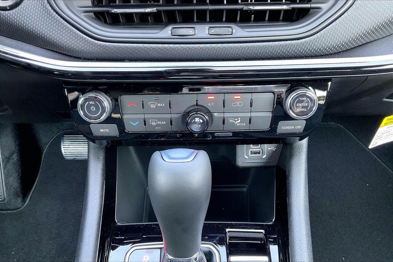 New 2026 Red Jeep Latitude image 14