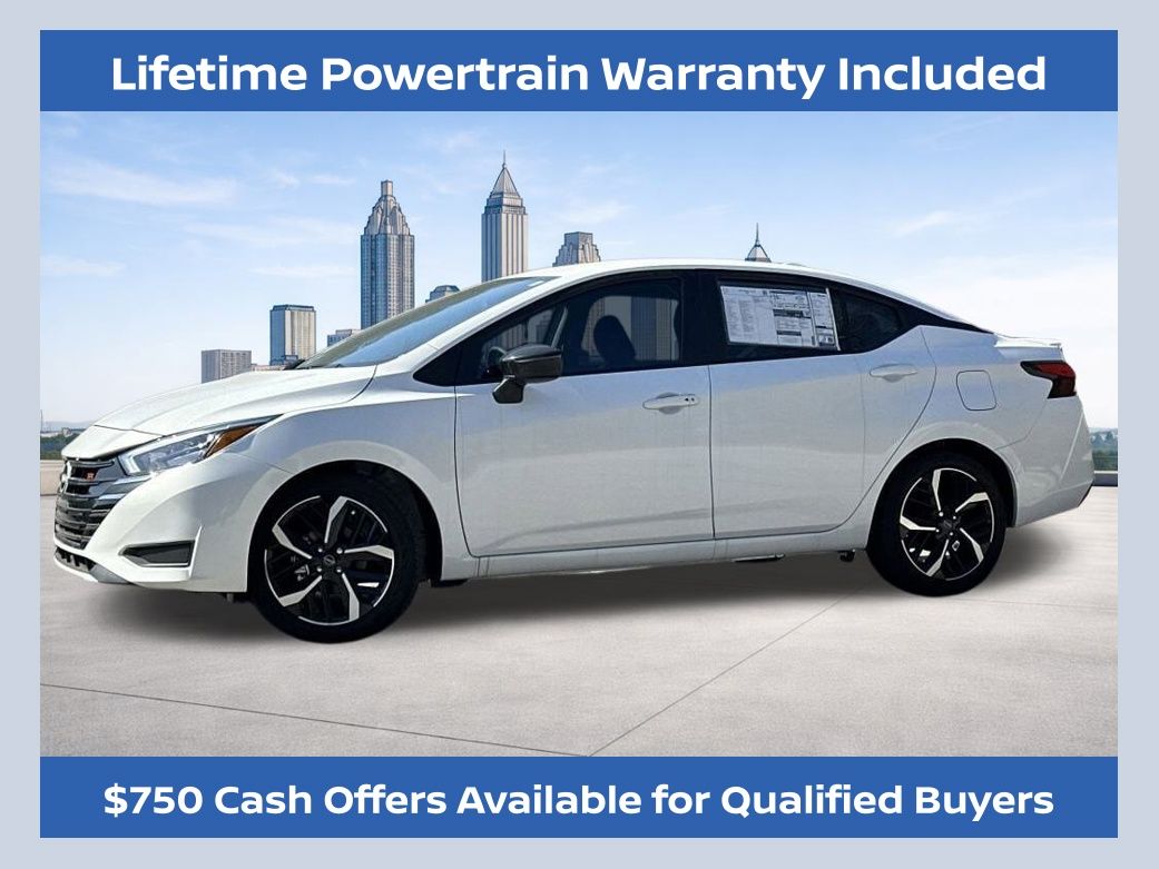 2025 Nissan Versa SR FWD