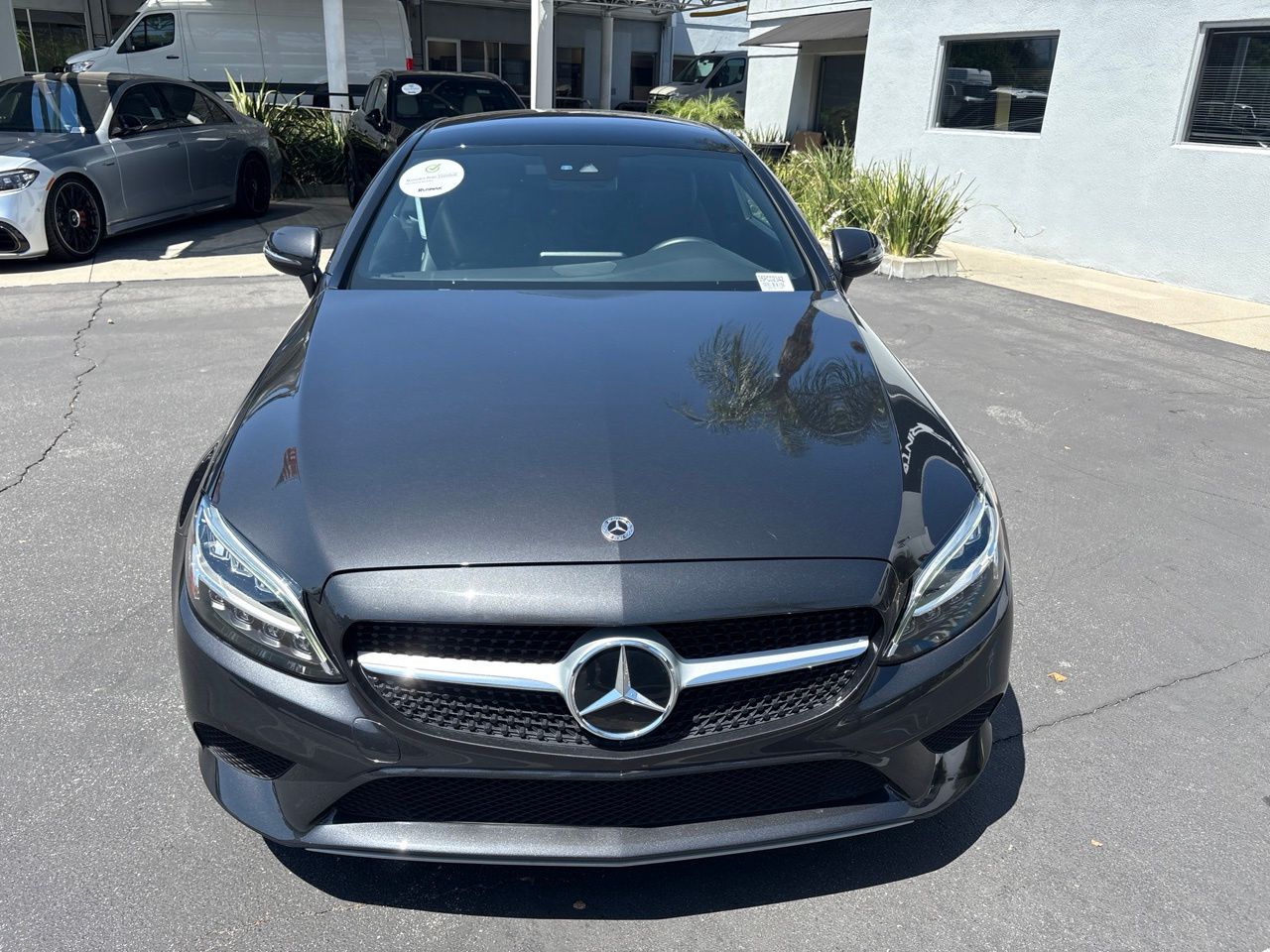 View vehicle photo 3