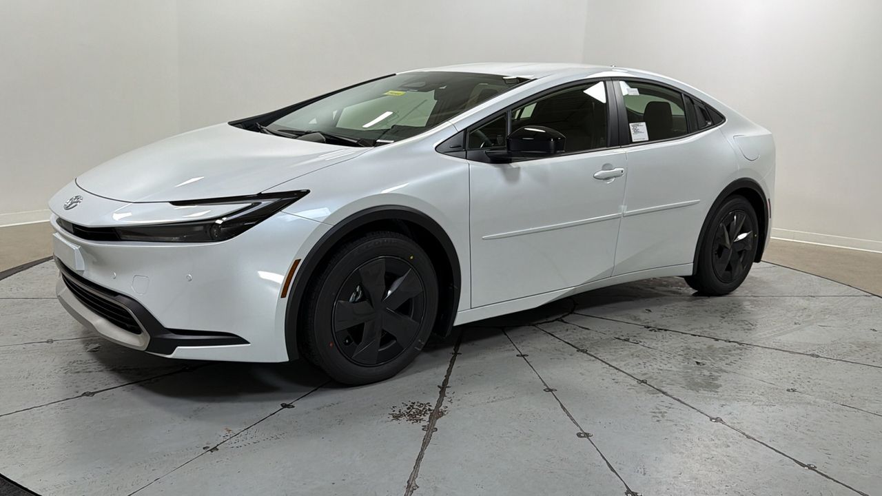 Pearl 2026 Toyota Prius Plug-In Hybrid SE FWD Hatchback Front-Wheel Drive Continuously Variable Transmission