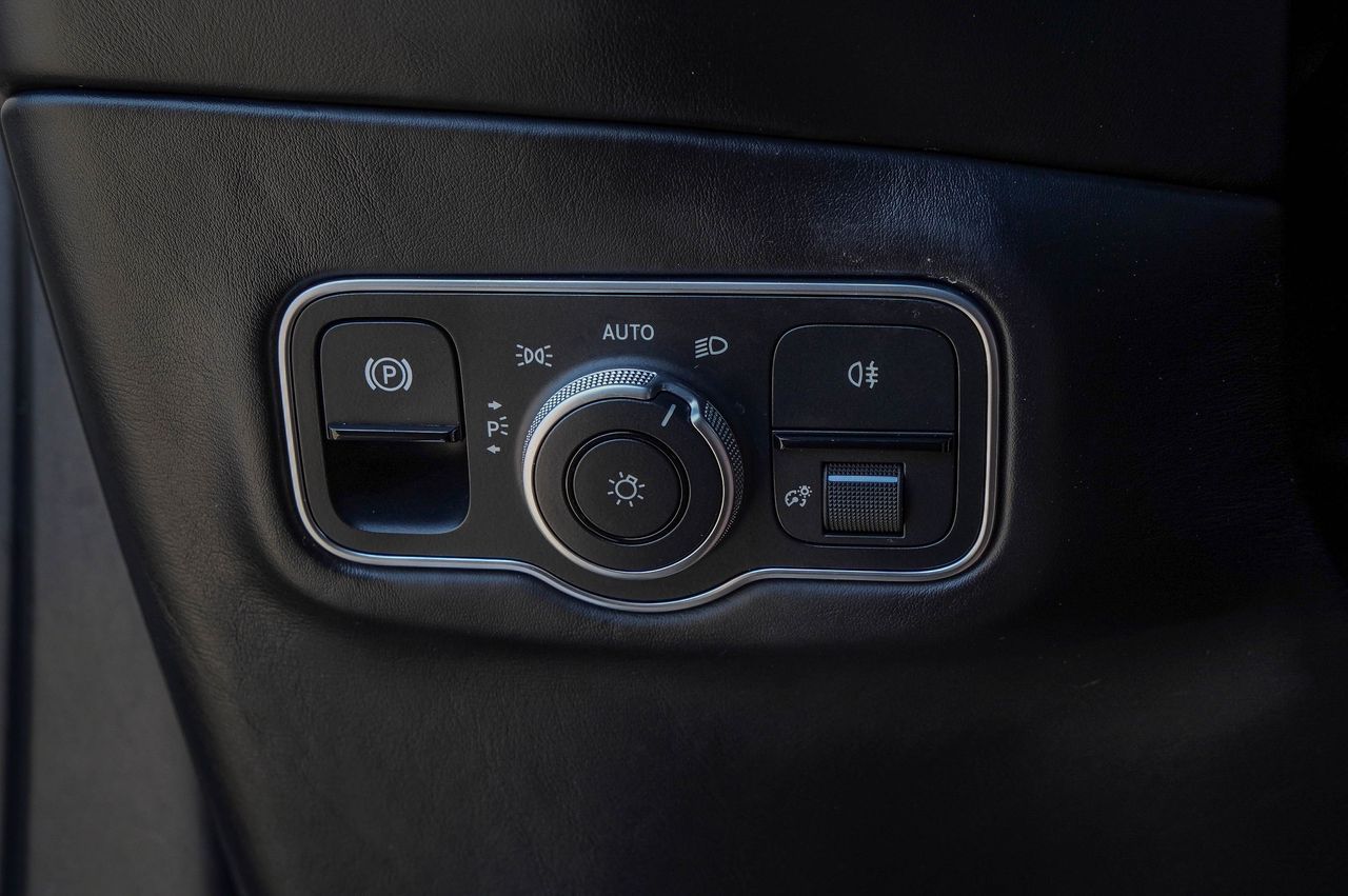 Used Car 2024 Aston Martin Dbx  707 For Sale Under $180,000 In Austin, Texas