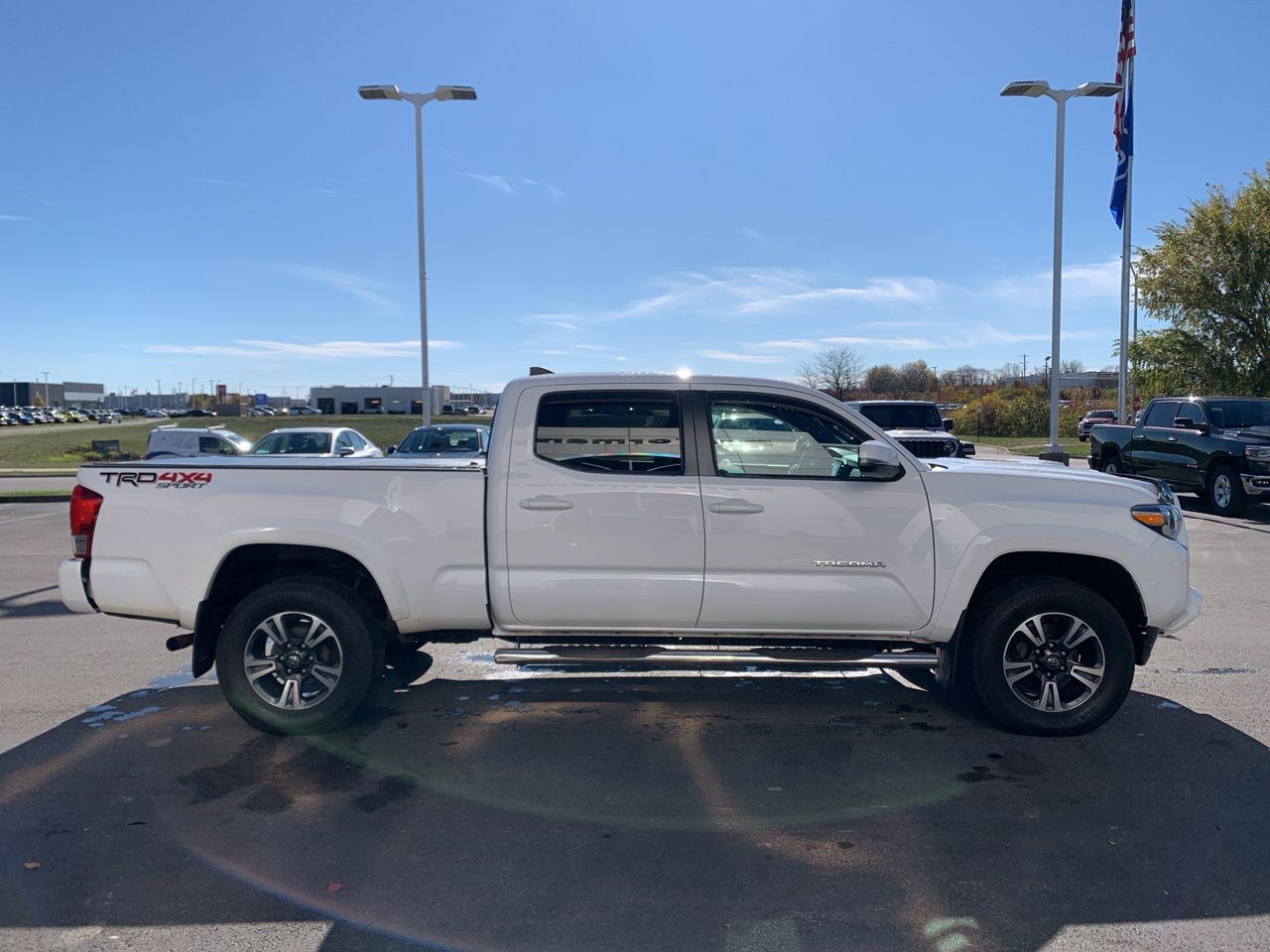 2017 Toyota Tacoma TRD Sport 2