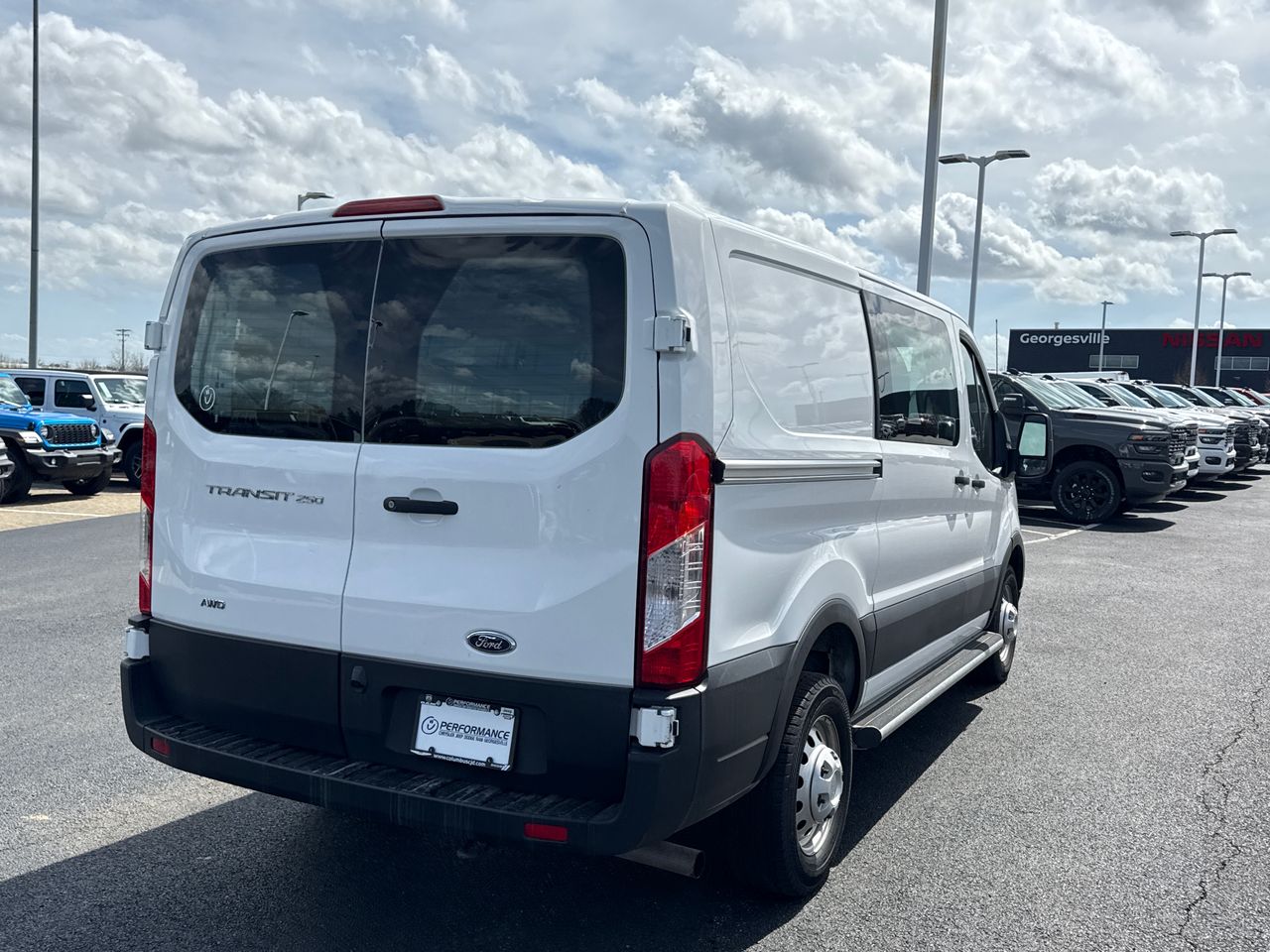 View vehicle photo 3