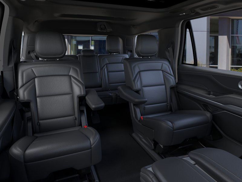 new 2026 Lincoln Navigator car, priced at $109,590