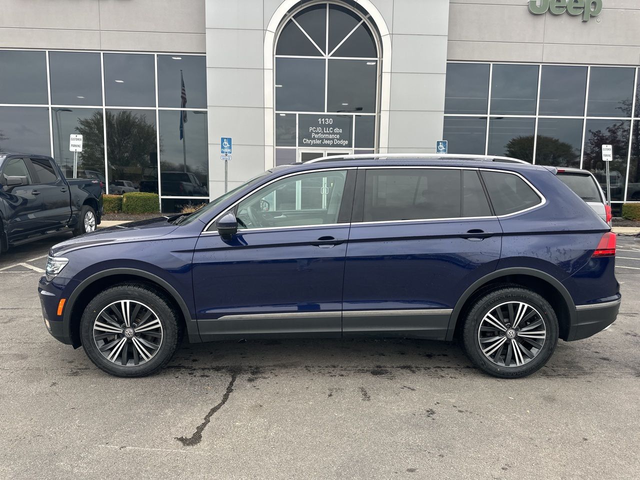 2021 Volkswagen Tiguan 2.0T SEL Premium R-Line 4