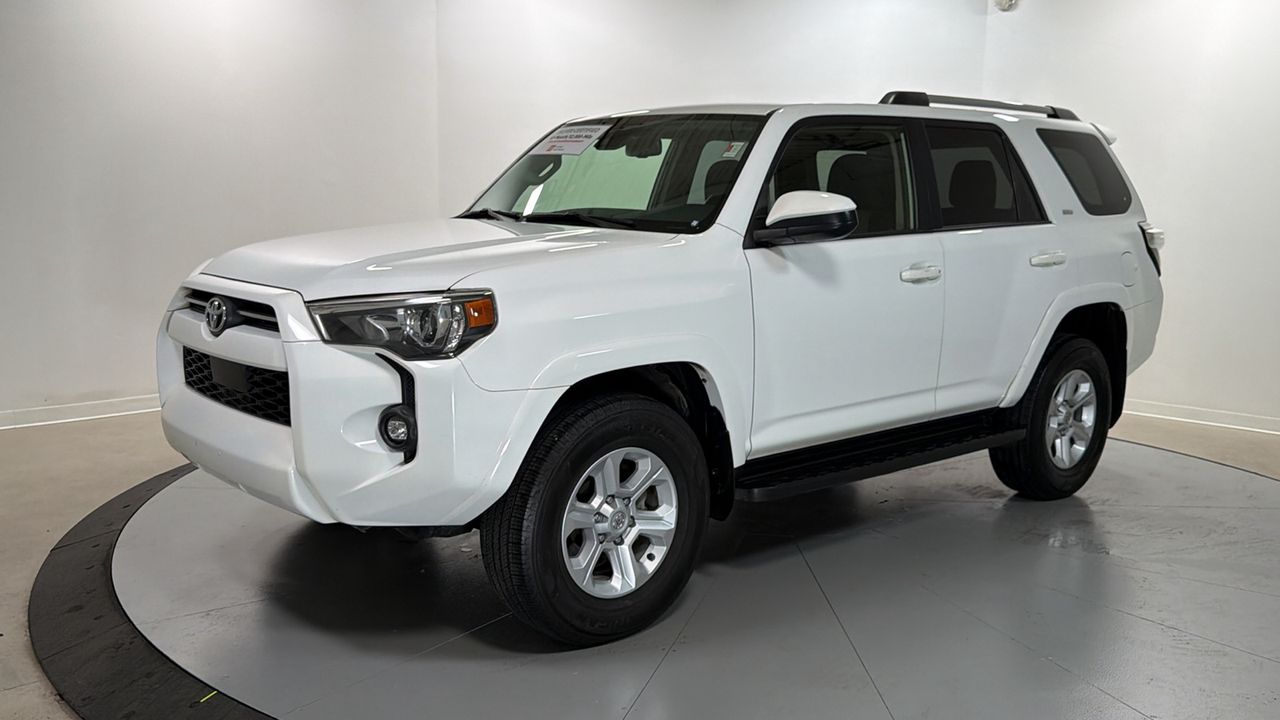 White 2022 Toyota 4Runner SUV / Crossover Four-Wheel Drive 5-Speed Automatic