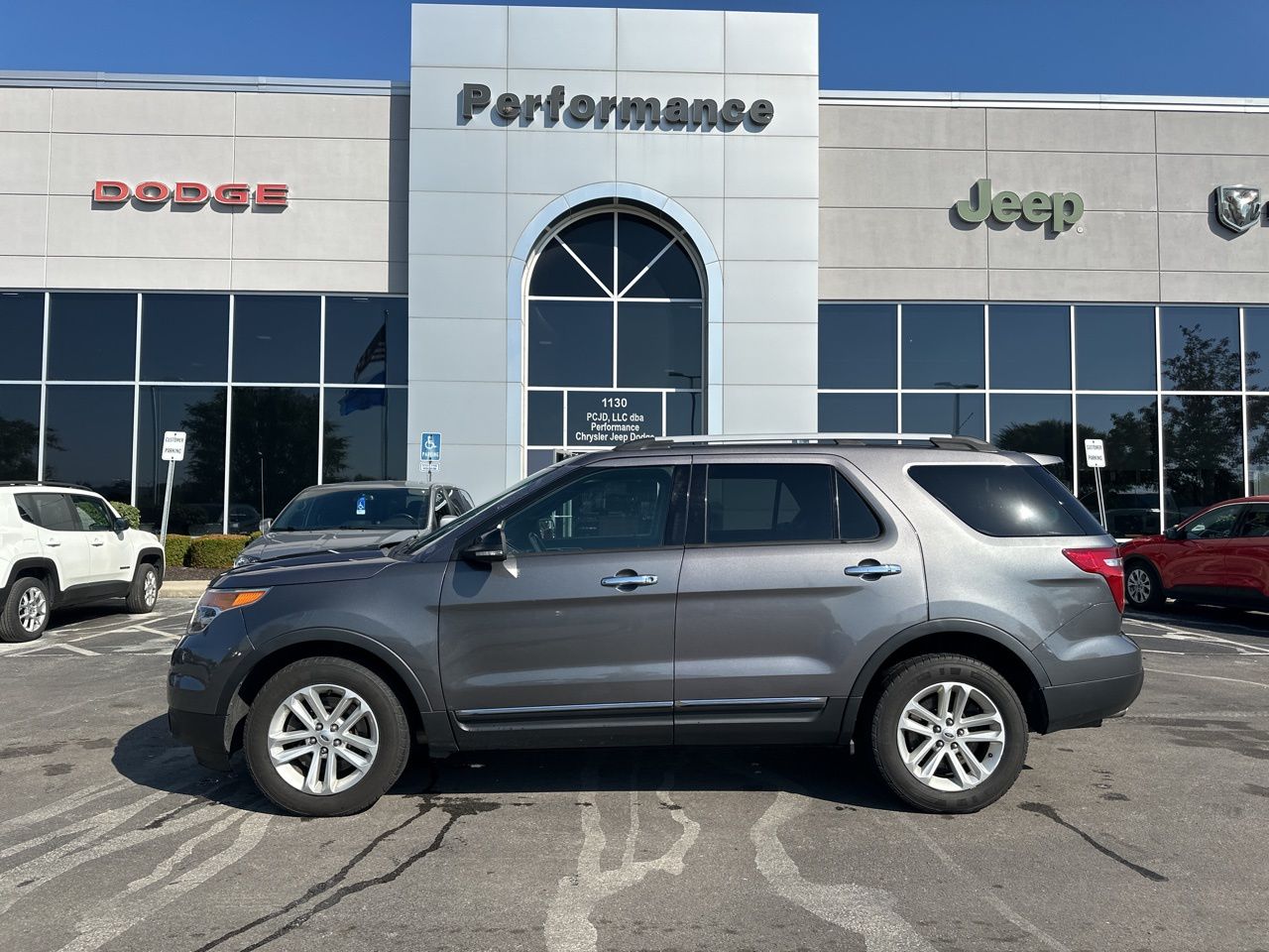 2014 Ford Explorer XLT 4