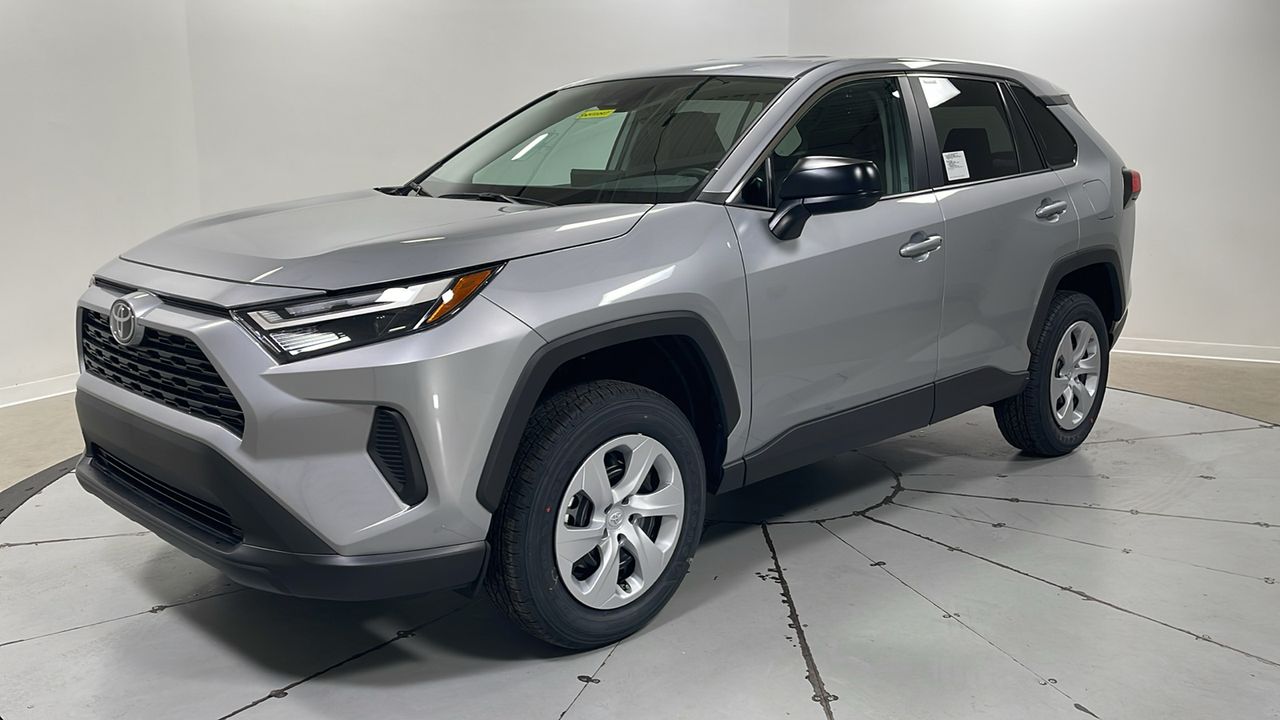 Silver Sky Metallic 2025 Toyota RAV4 LE FWD SUV / Crossover Front-Wheel Drive 8-Speed Automatic