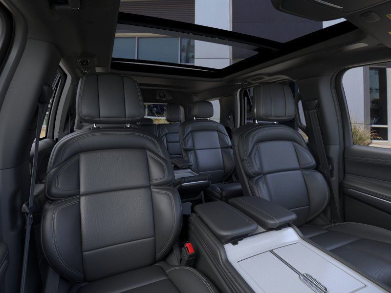 new 2026 Lincoln Navigator car, priced at $112,585