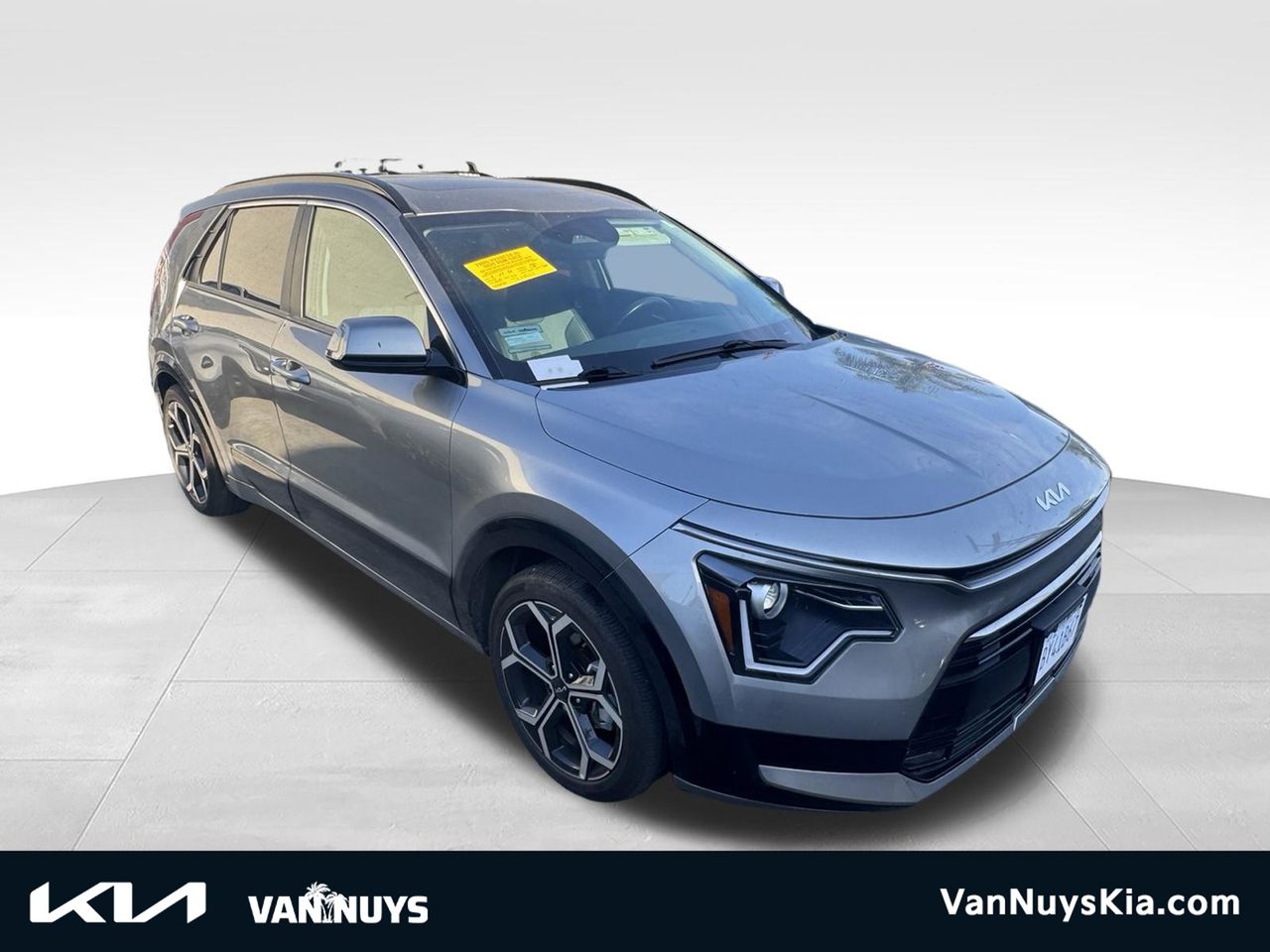 2023 Kia Niro EX Touring FWD