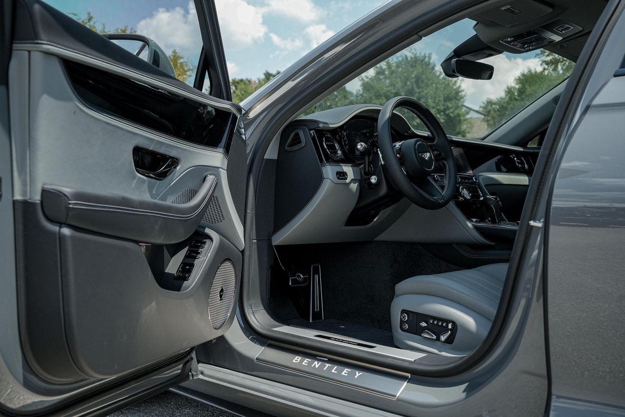 New Car 2025 Bentley Flying Spur  For Sale Under $350,000 In Austin, Texas