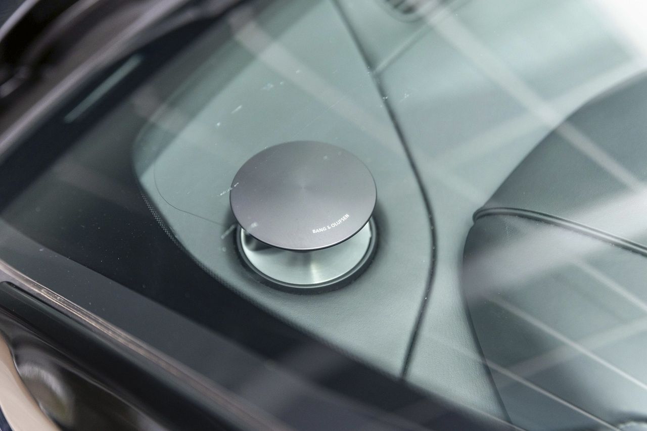 Used Car 2019 Aston Martin Dbs  Superleggera For Sale Under $230,000 In Austin, Texas