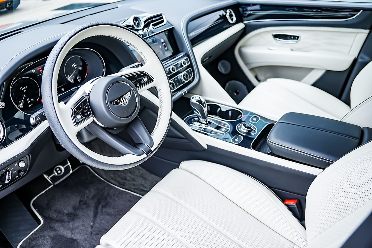 Used Car 2023 Bentley Bentayga Ewb  For Sale Under $200,000 In Austin, Texas