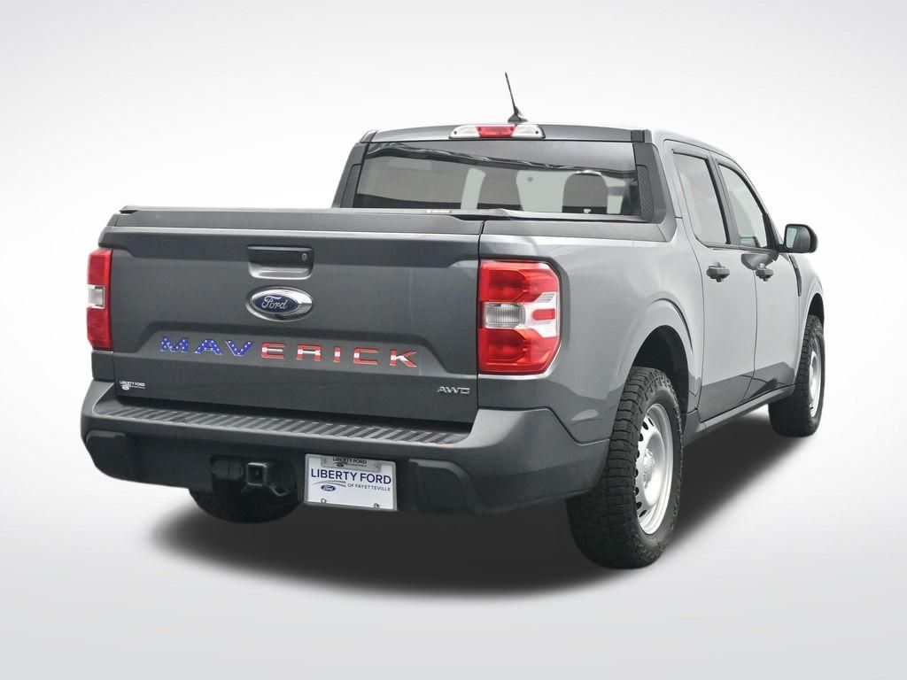 View vehicle photo 7