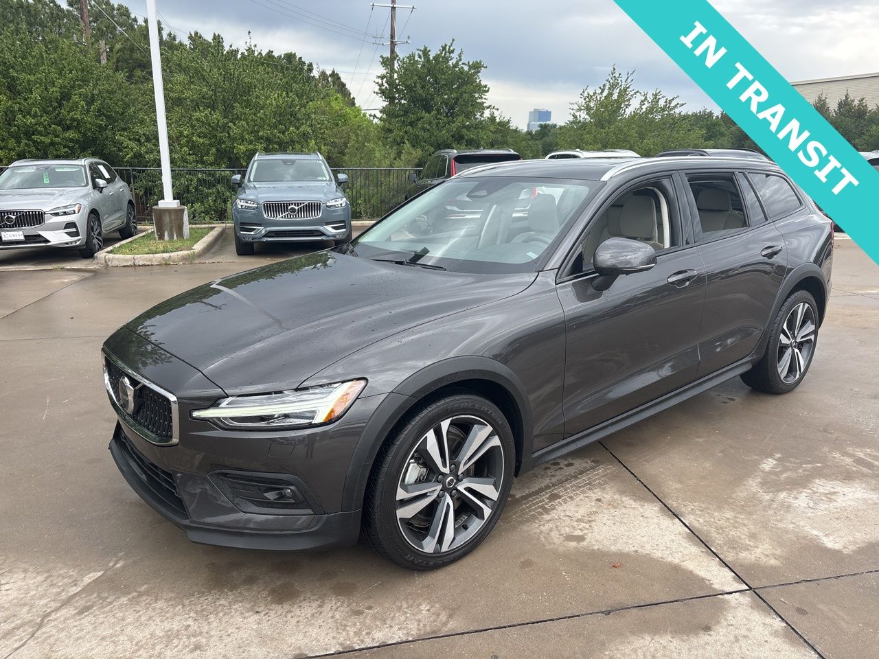 2023 Volvo V60 Cross Country B5 Plus AWD