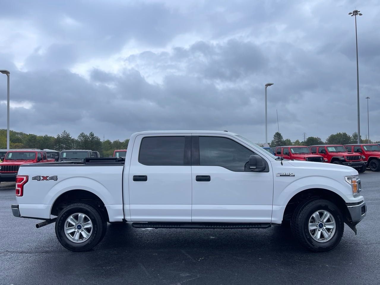 2018 Ford F-150 XLT 2