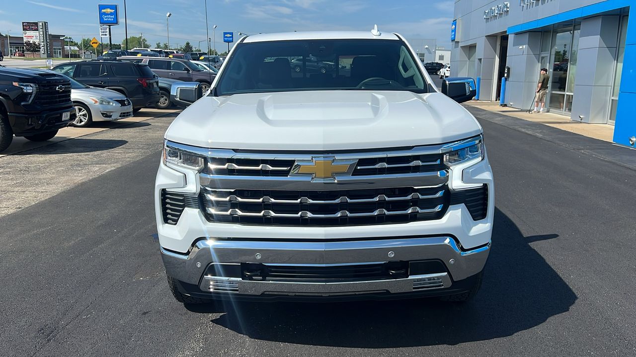 2024 Chevrolet Silverado 1500 LTZ 2