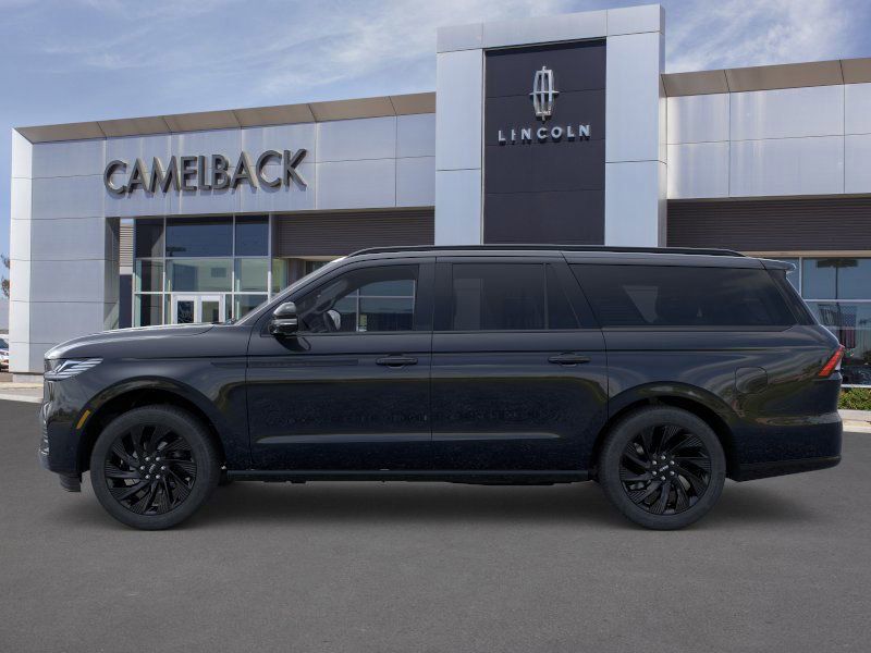 new 2026 Lincoln Navigator L car, priced at $111,840