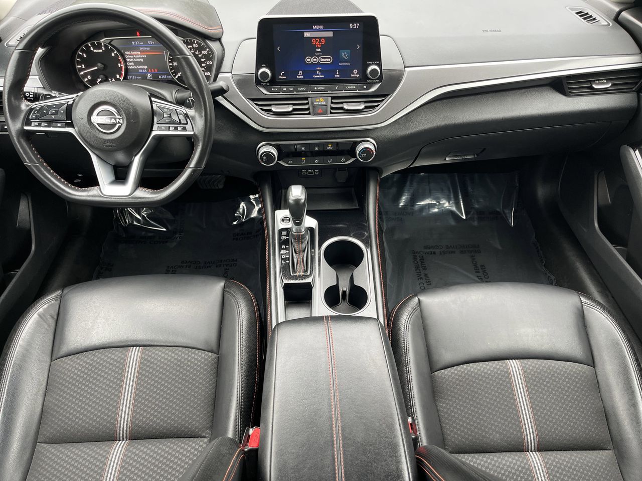 View vehicle photo 2