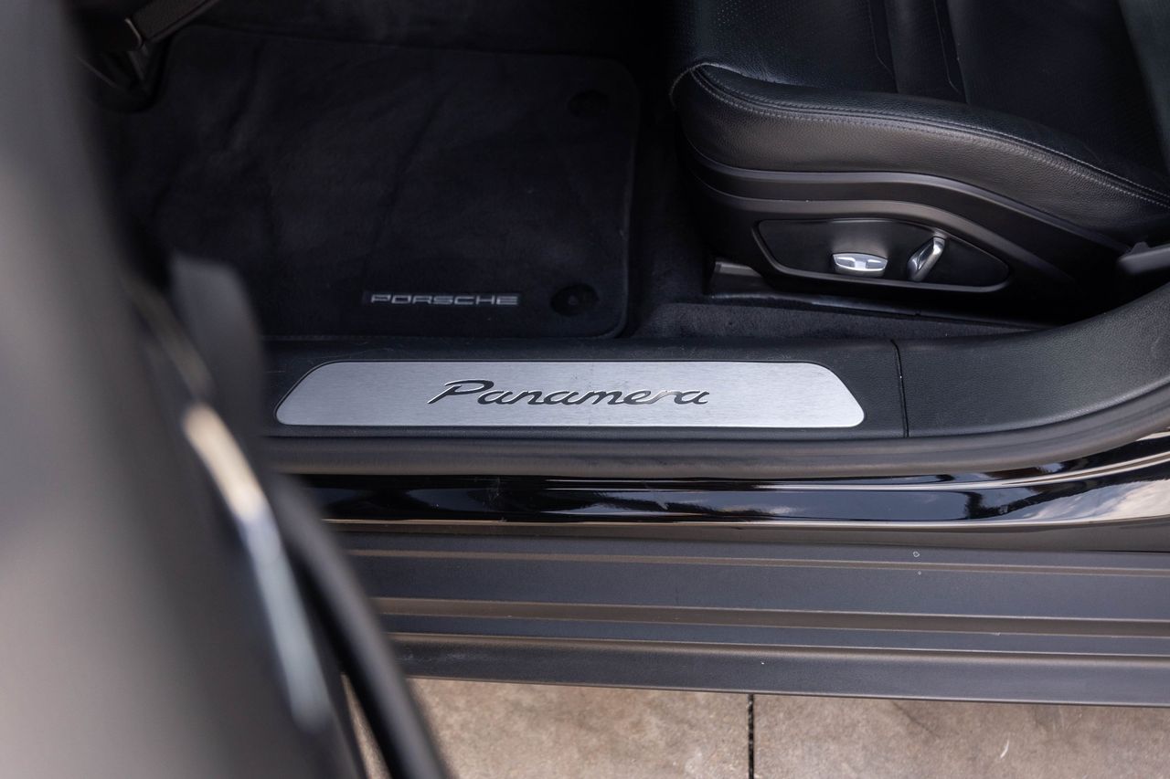 Used Car 2018 Porsche Panamera  4 For Sale Under $50,000 In Austin, Texas