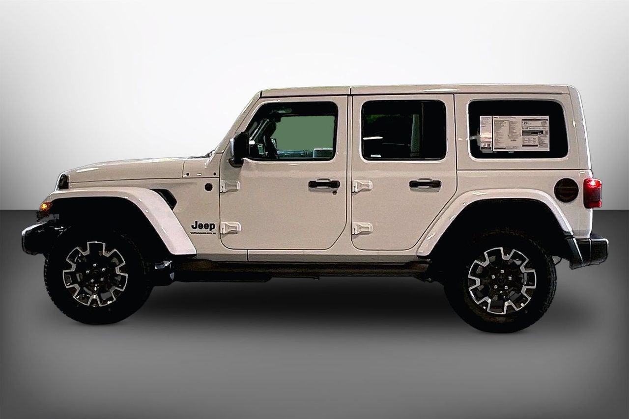 New 2026 White Jeep Sahara image 5