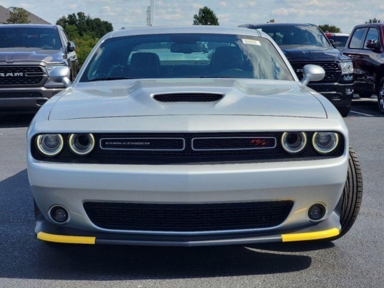 2023 Dodge Challenger R/T 11