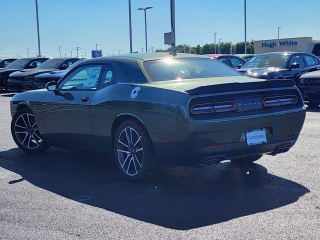 2023 Dodge Challenger R/T 19