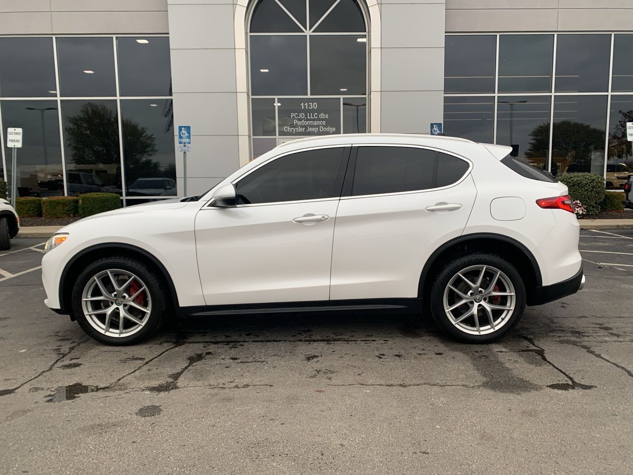 2018 Alfa Romeo Stelvio Ti 6