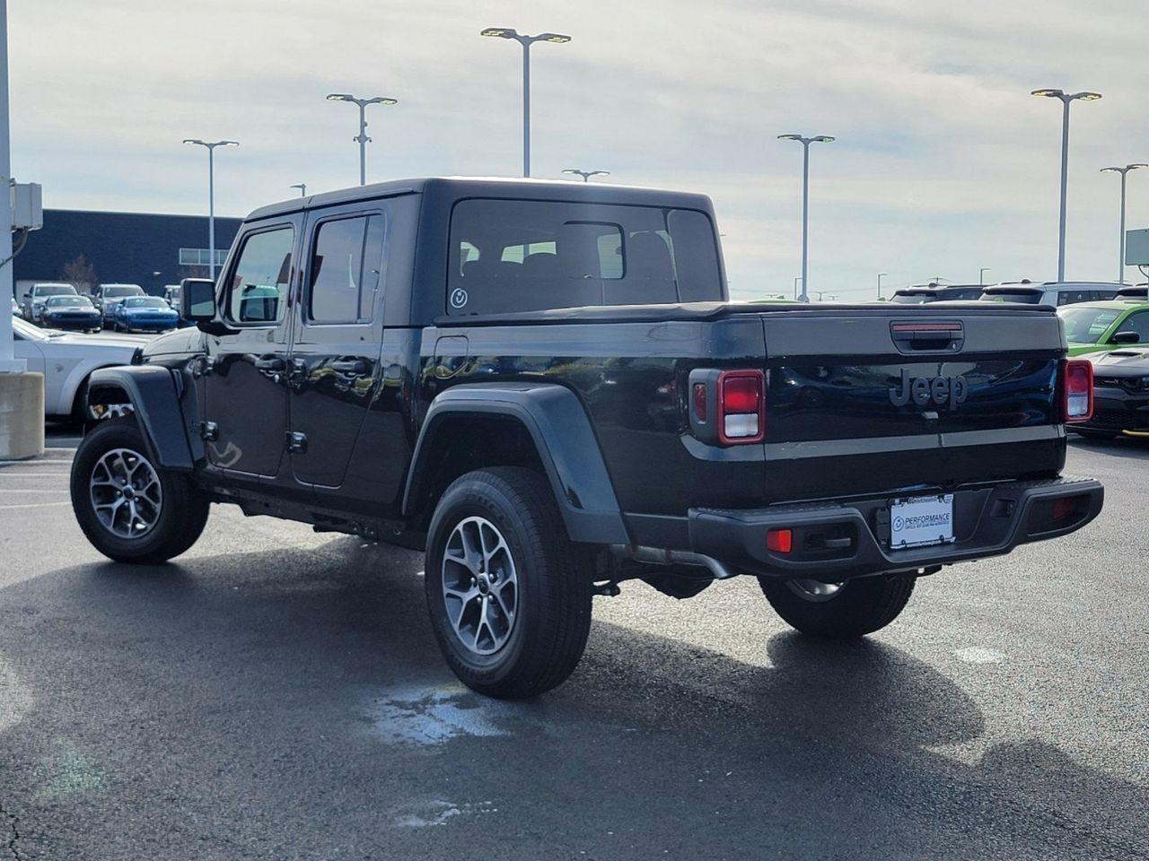 2024 Jeep Gladiator Sport 5