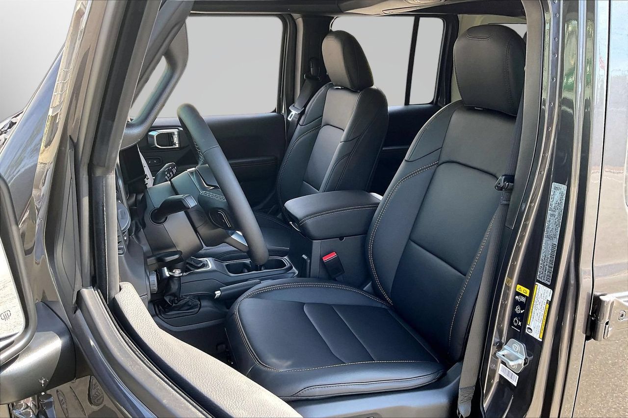 New 2026 Gray Jeep Sahara image 19