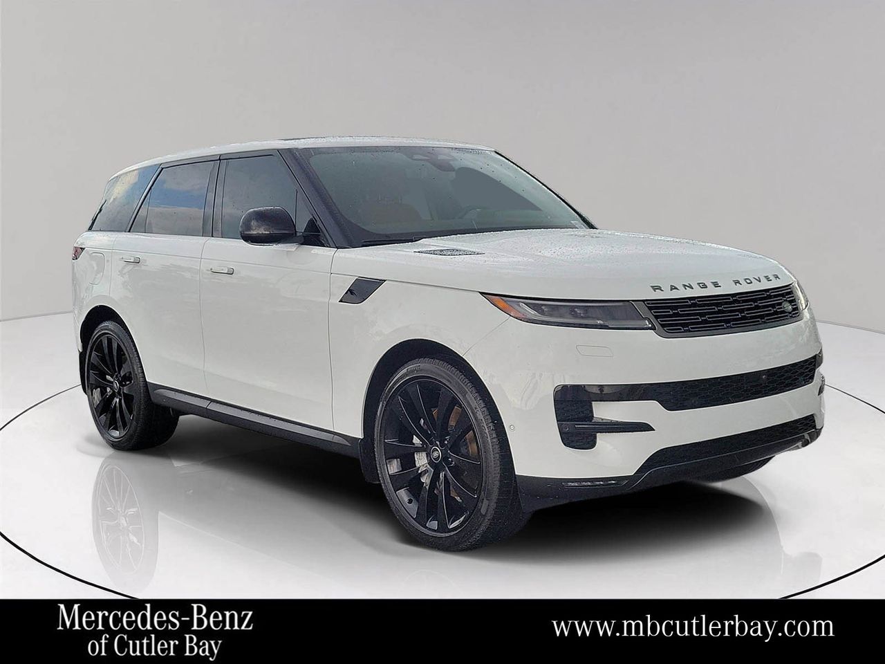 2025 Land Rover Range Rover Sport P360 SE AWD