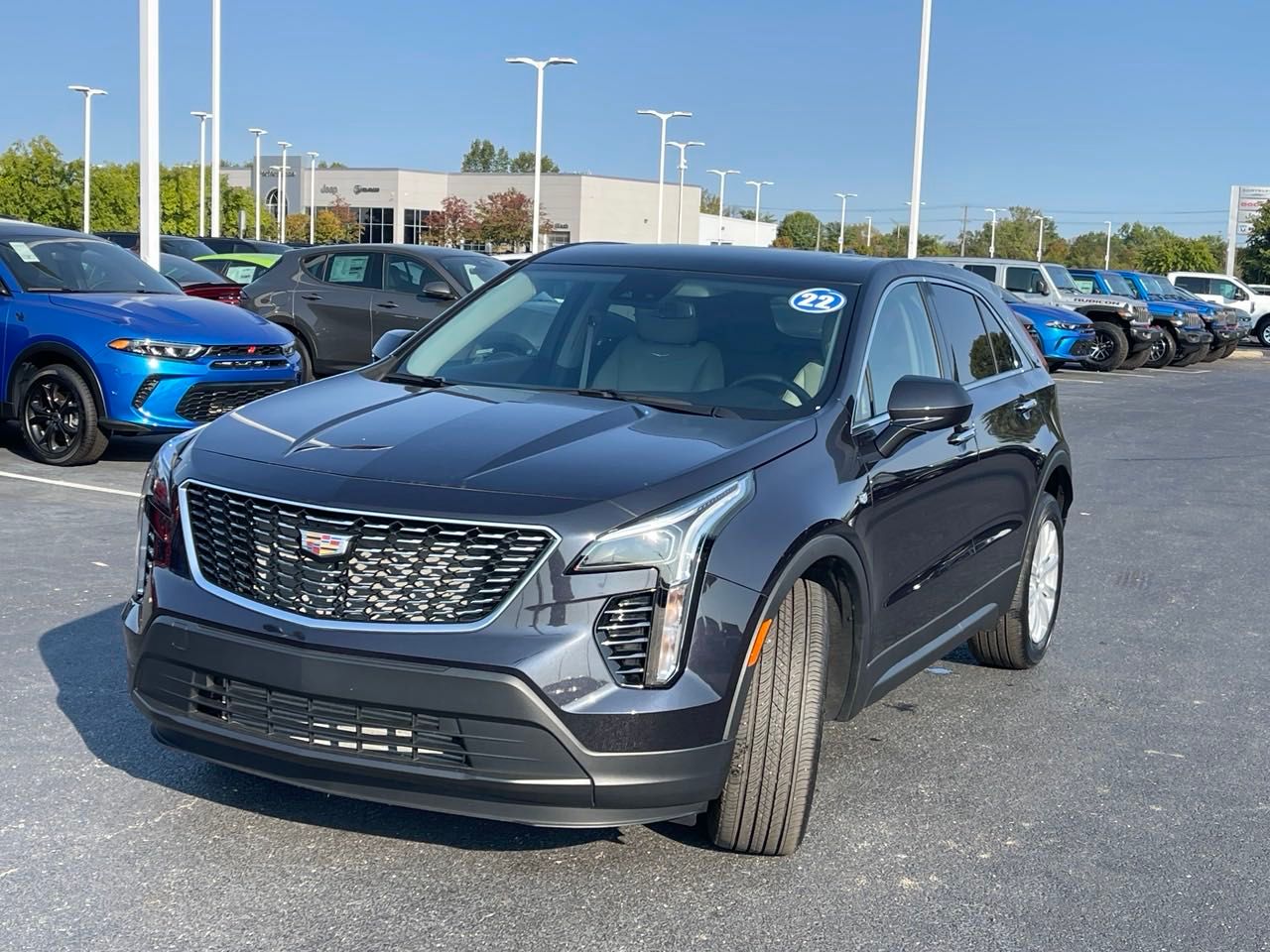 2022 Cadillac XT4 Luxury 7