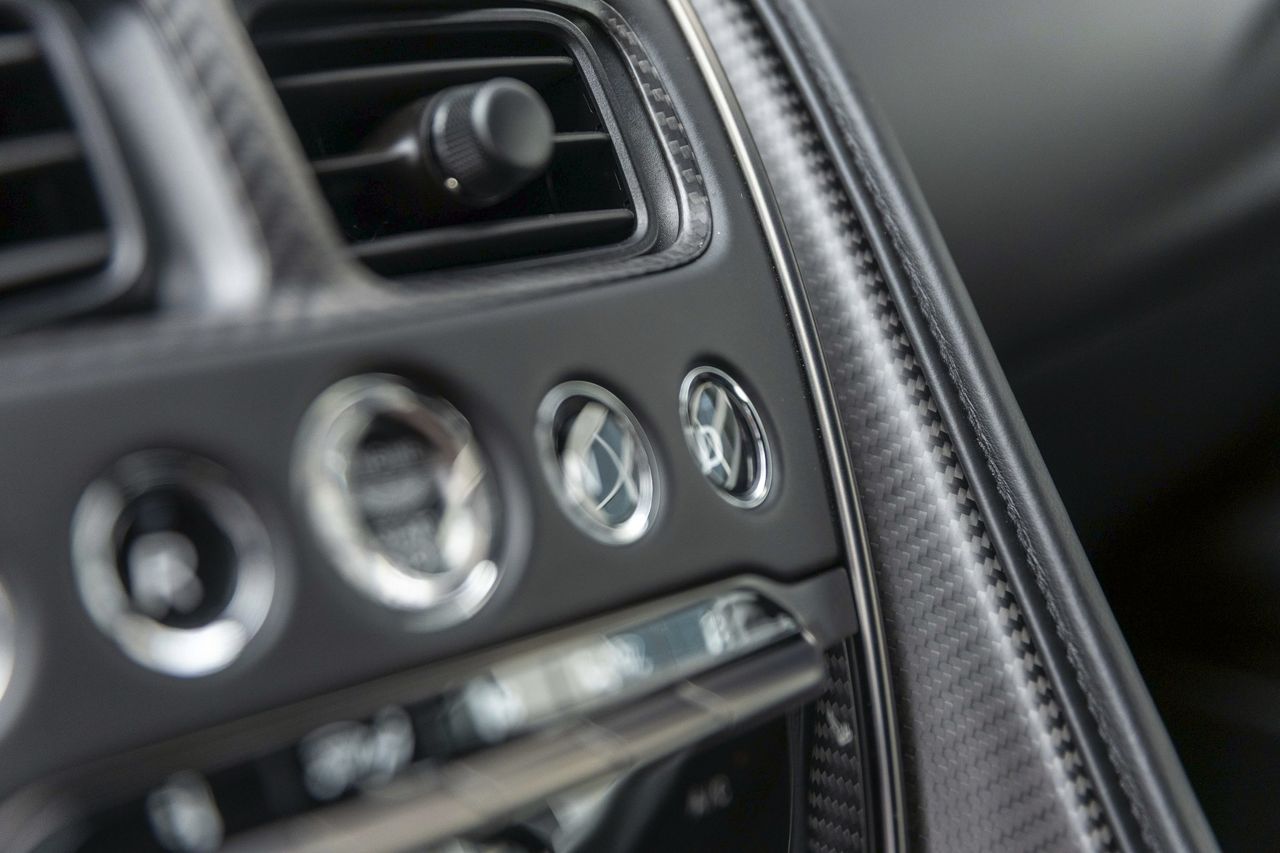 Used Car 2019 Aston Martin Dbs  Superleggera For Sale Under $230,000 In Austin, Texas